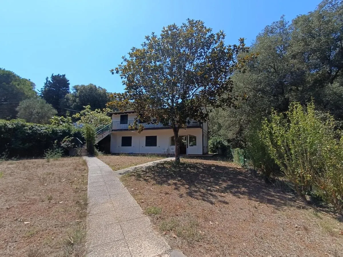 Villa Giovanna - Goelba Cavo 0*,